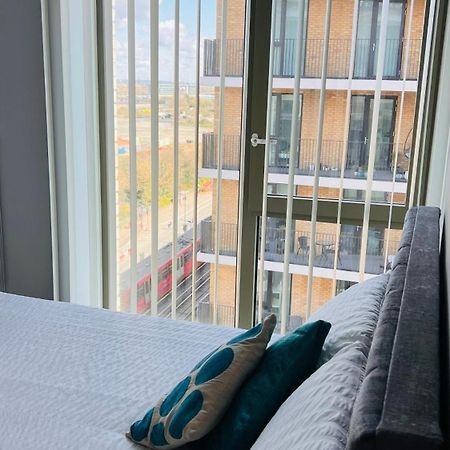 Lush Living - Double Room With Private Bathroom London Exterior photo